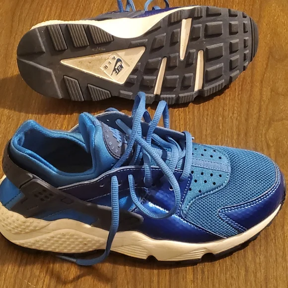 Nike Air Huarache Blue and white - Picture 11 of 13